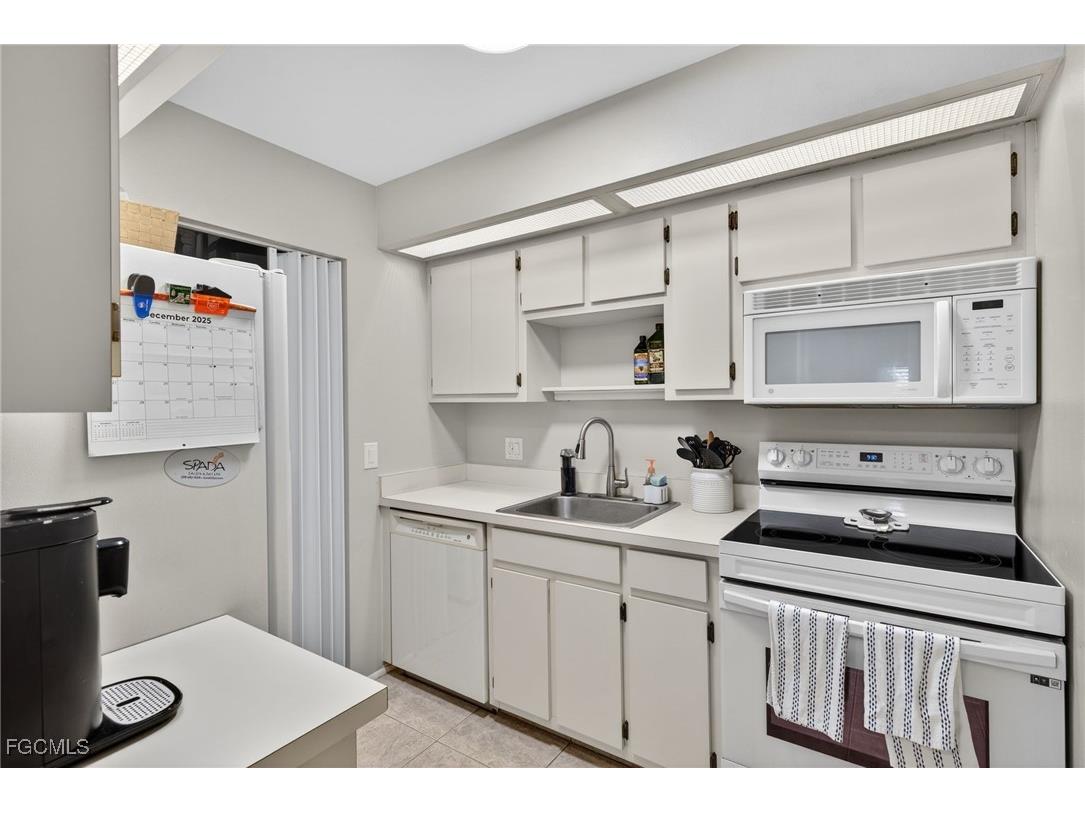 8081 S Woods Circle #8 Fort Myers FL 33919 2025025908 image11