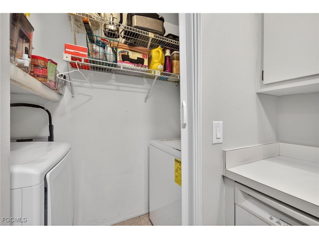 8081 S Woods Circle #8 Fort Myers FL 33919 2025025908 image24