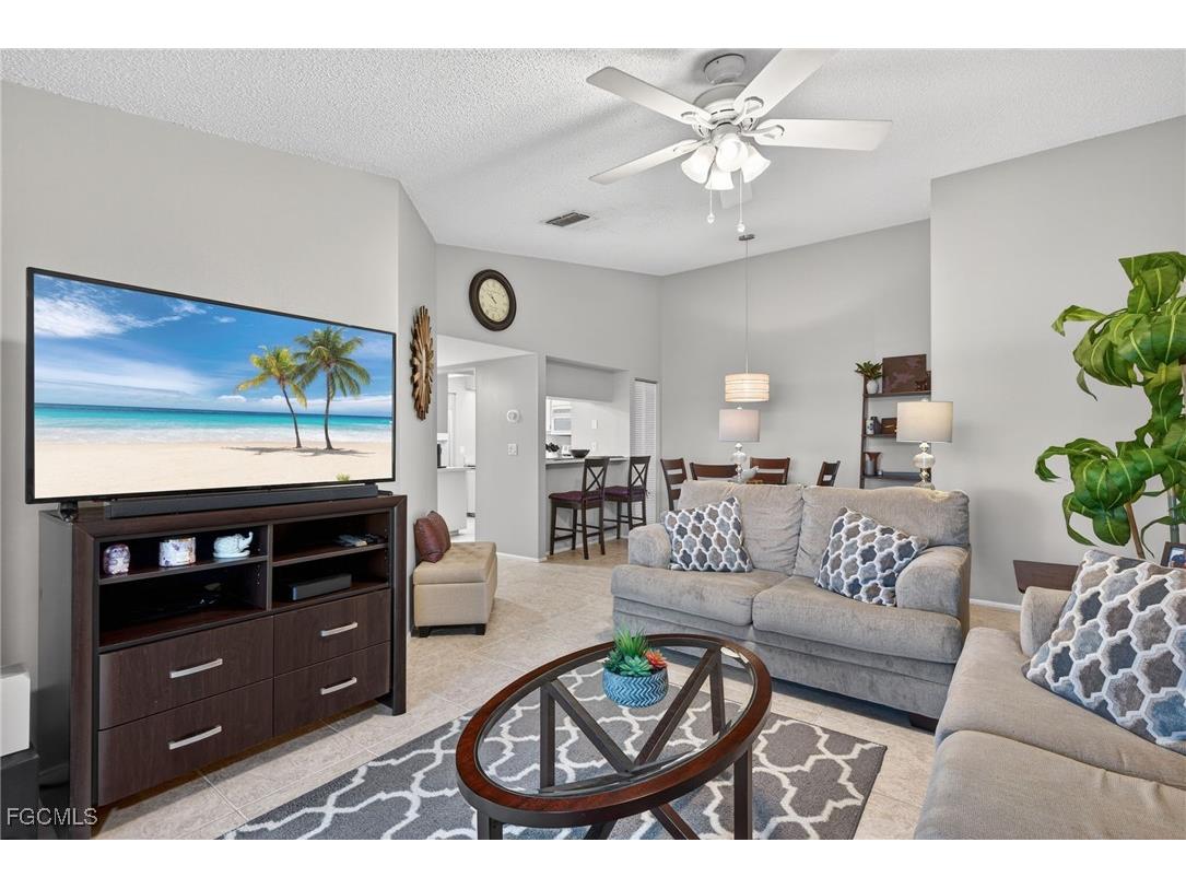 8081 S Woods Circle #8 Fort Myers FL 33919 2025025908 image6