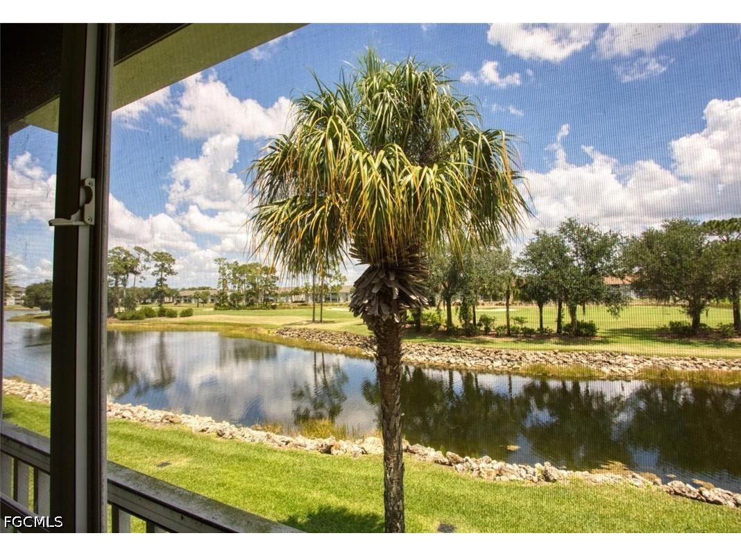8083 Queen Palm Lane #425 Fort Myers FL 33966 2026022198 image3