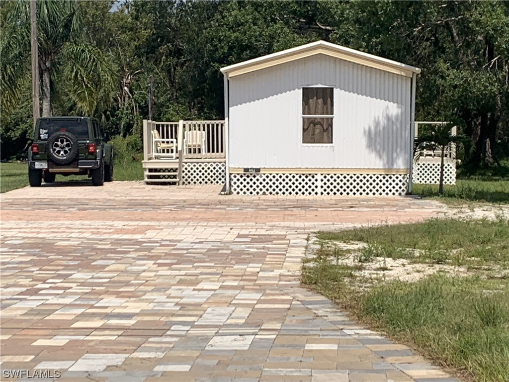 8085 Bartholomew Drive North Fort Myers FL 33917 223048445 image1