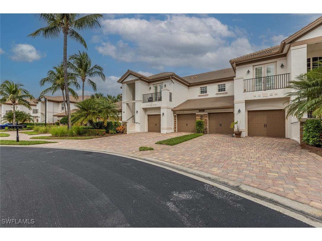8085 Players Cove Drive NE #201 Naples FL 34113 226001570 image1