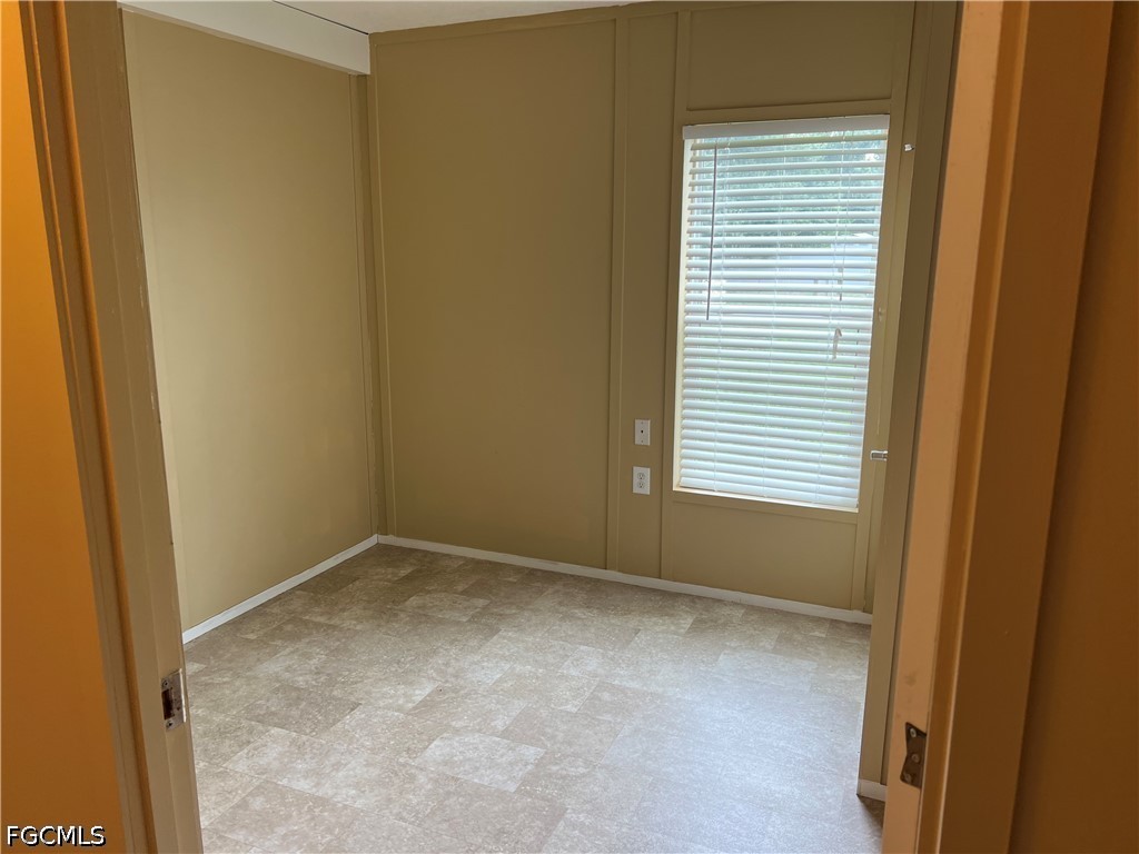8086 Heck Drive #14 North Fort Myers FL 33917 2026018945 image2