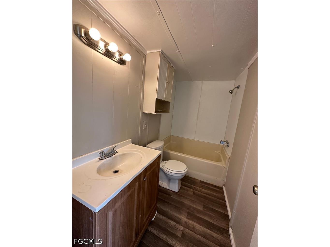 8086 Heck Drive #1A North Fort Myers FL 33917 2026029316 image3