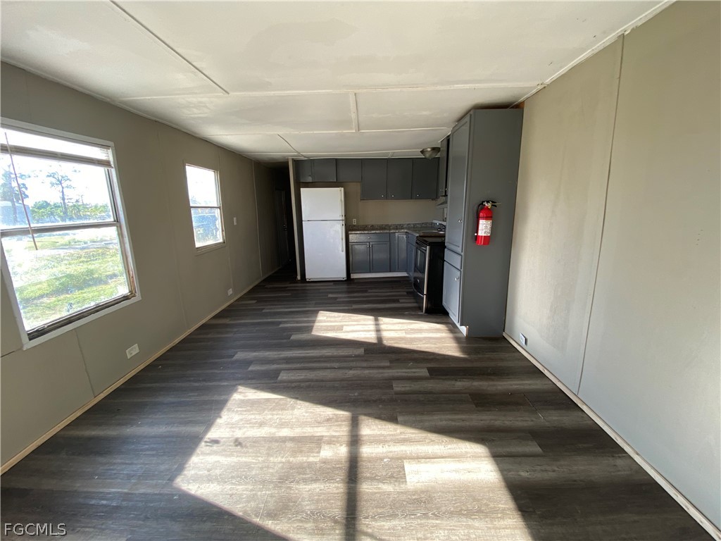 8086 Heck Drive #32 North Fort Myers FL 33917 2026010865 image2