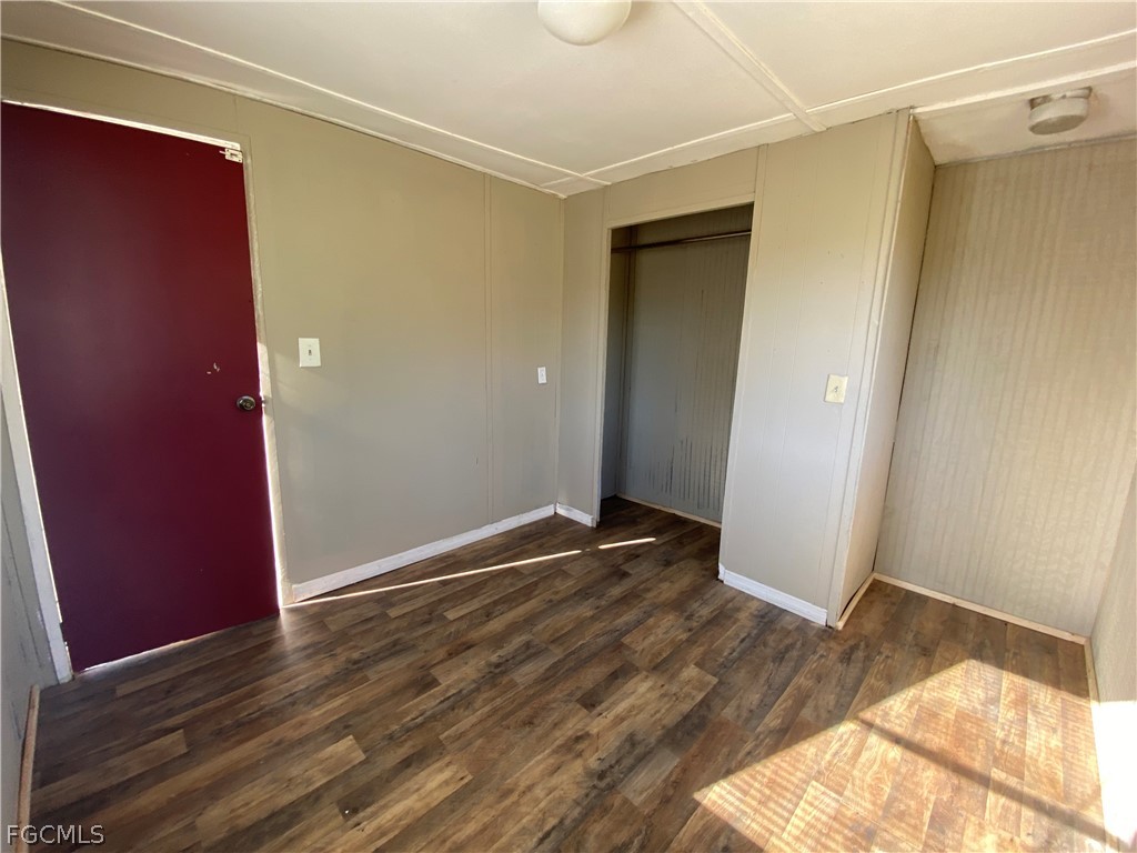8086 Heck Drive #32 North Fort Myers FL 33917 2026010865 image6