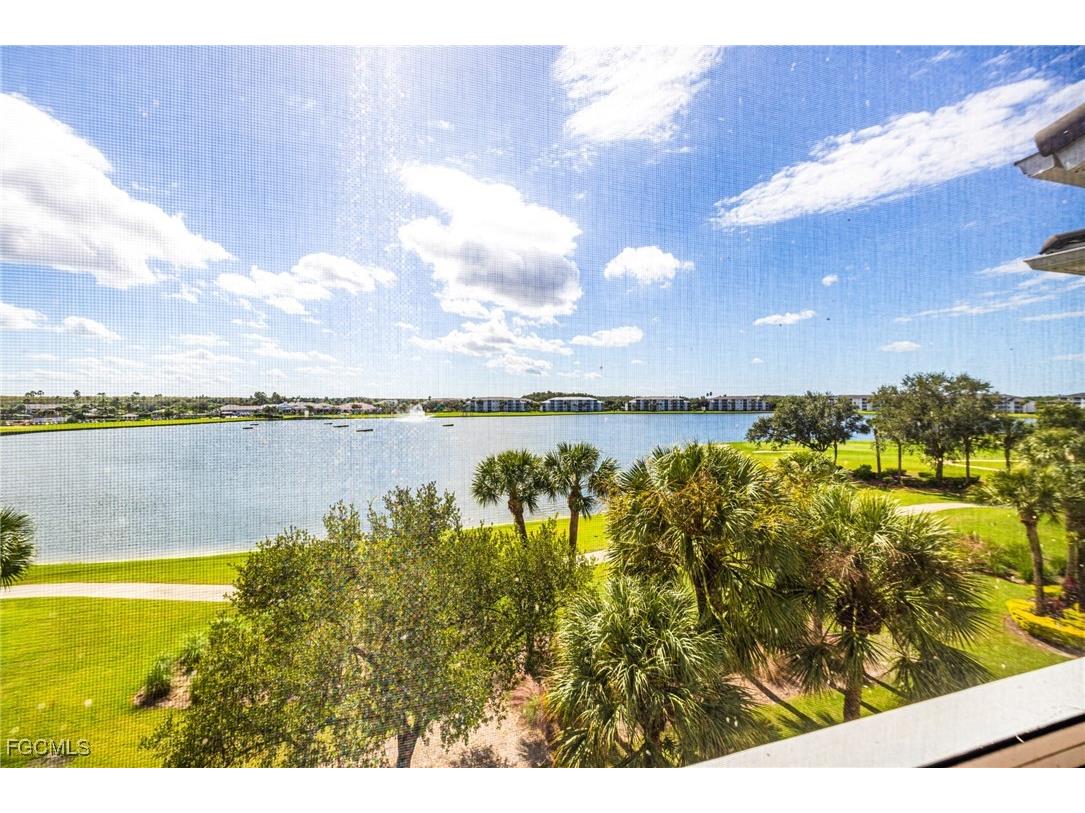 8086 Queen Palm Lane #341 Fort Myers FL 33966 2025016779 image1
