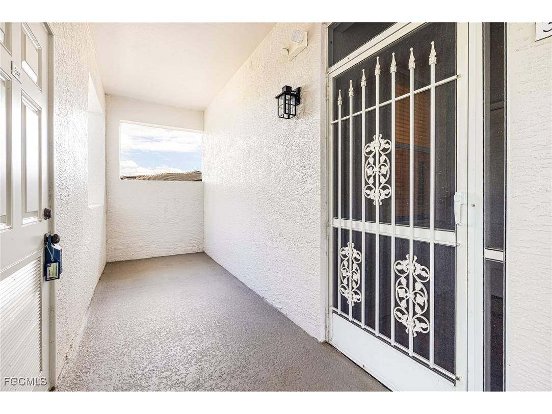 8086 Queen Palm Lane #341 Fort Myers FL 33966 2025016779 image35