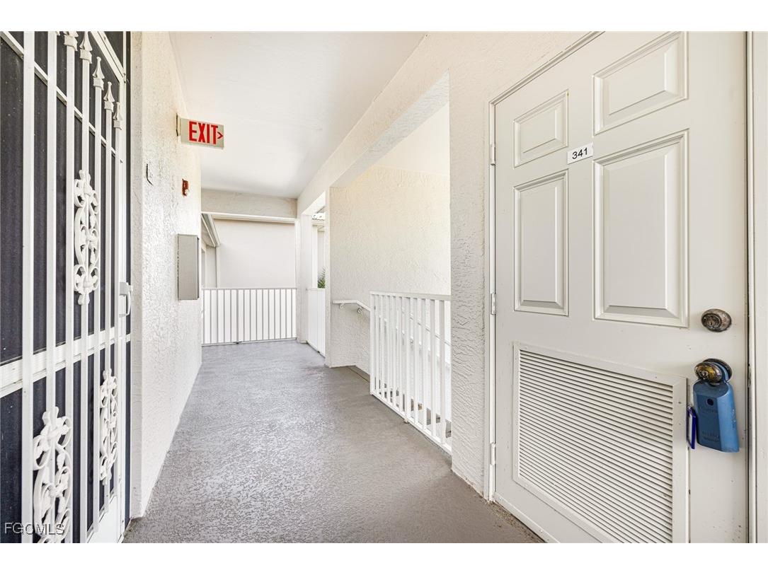 8086 Queen Palm Lane #341 Fort Myers FL 33966 2025016779 image36