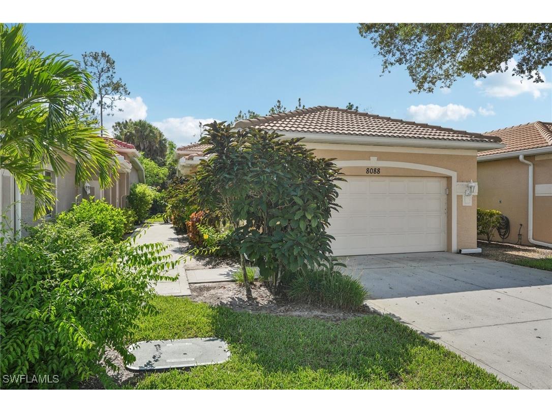 8088 Sanctuary Drive #1 Naples FL 34104 225053225 image32