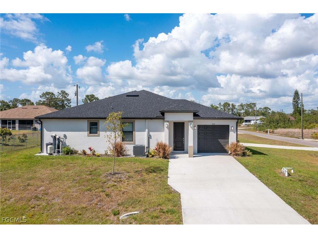 809 Agnes Avenue Lehigh Acres FL 33971 2026006894 image2