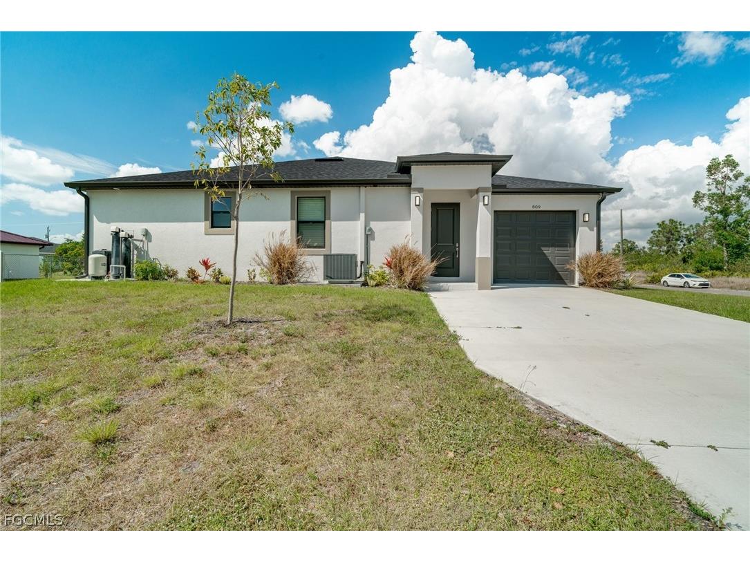809 Agnes Avenue Lehigh Acres FL 33971 2026006894 image24