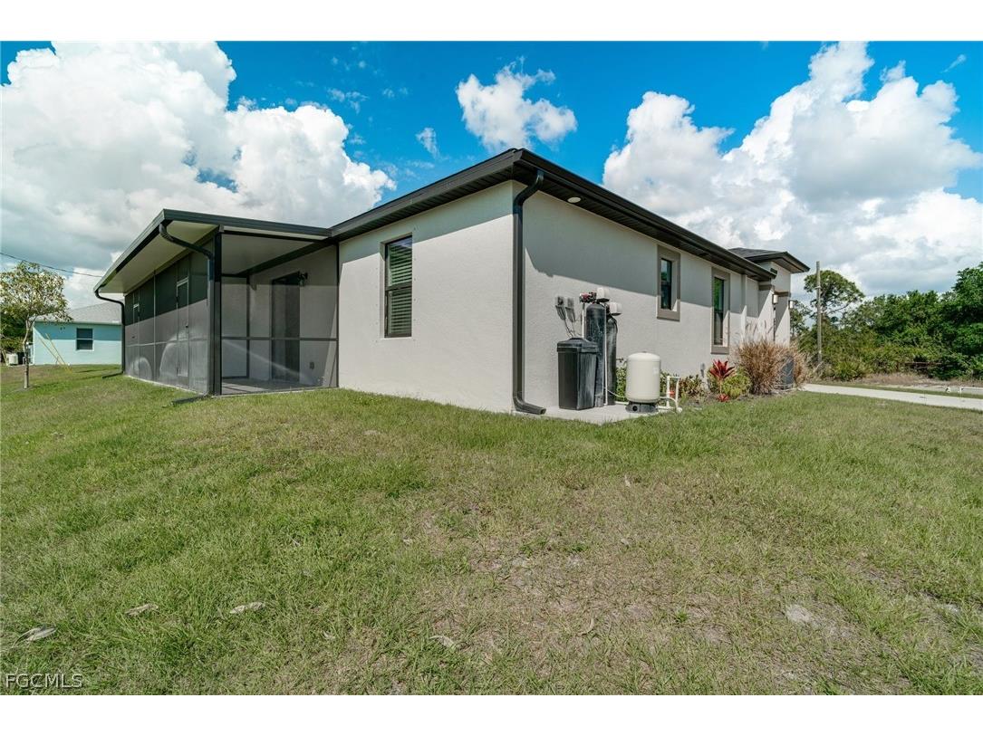 809 Agnes Avenue Lehigh Acres FL 33971 2026006894 image25