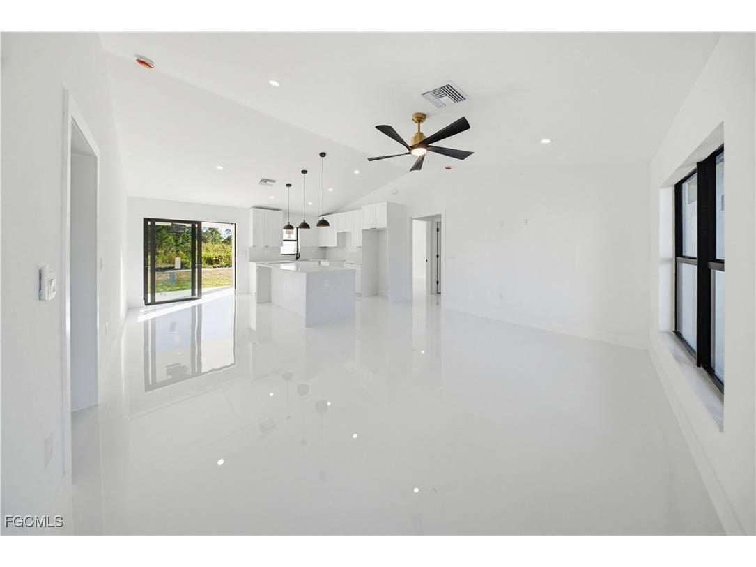 809 Anaconda Avenue S Lehigh Acres FL 33974 2026003194 image10