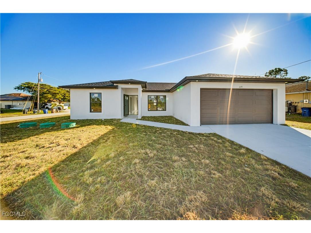 809 Anaconda Avenue S Lehigh Acres FL 33974 2026003194 image3