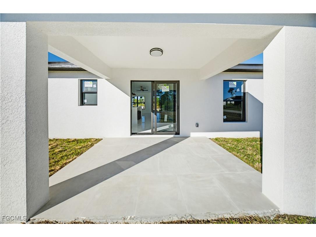 809 Anaconda Avenue S Lehigh Acres FL 33974 2026003194 image7