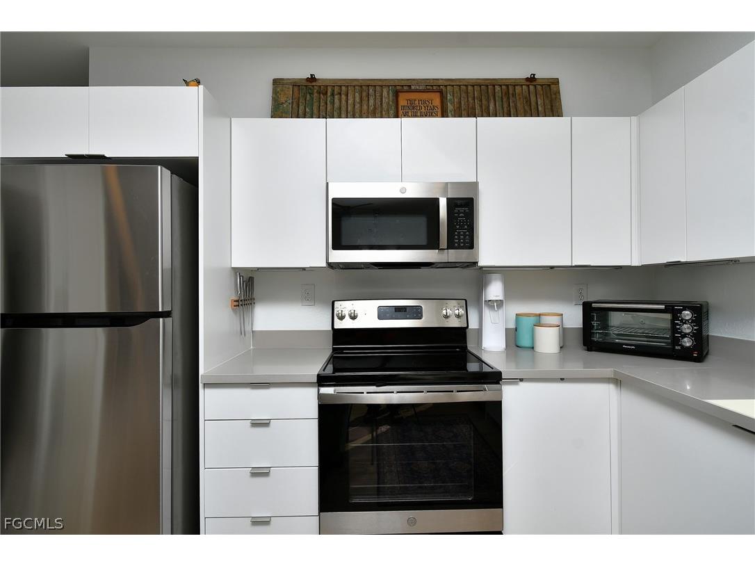 809 Bell Boulevard S Lehigh Acres FL 33974 2026007514 image10