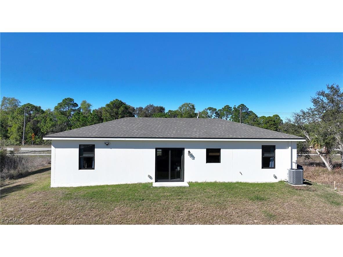 809 Bell Boulevard S Lehigh Acres FL 33974 2026007514 image36