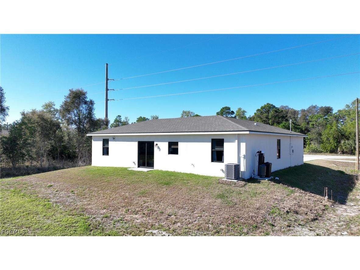 809 Bell Boulevard S Lehigh Acres FL 33974 2026007514 image37