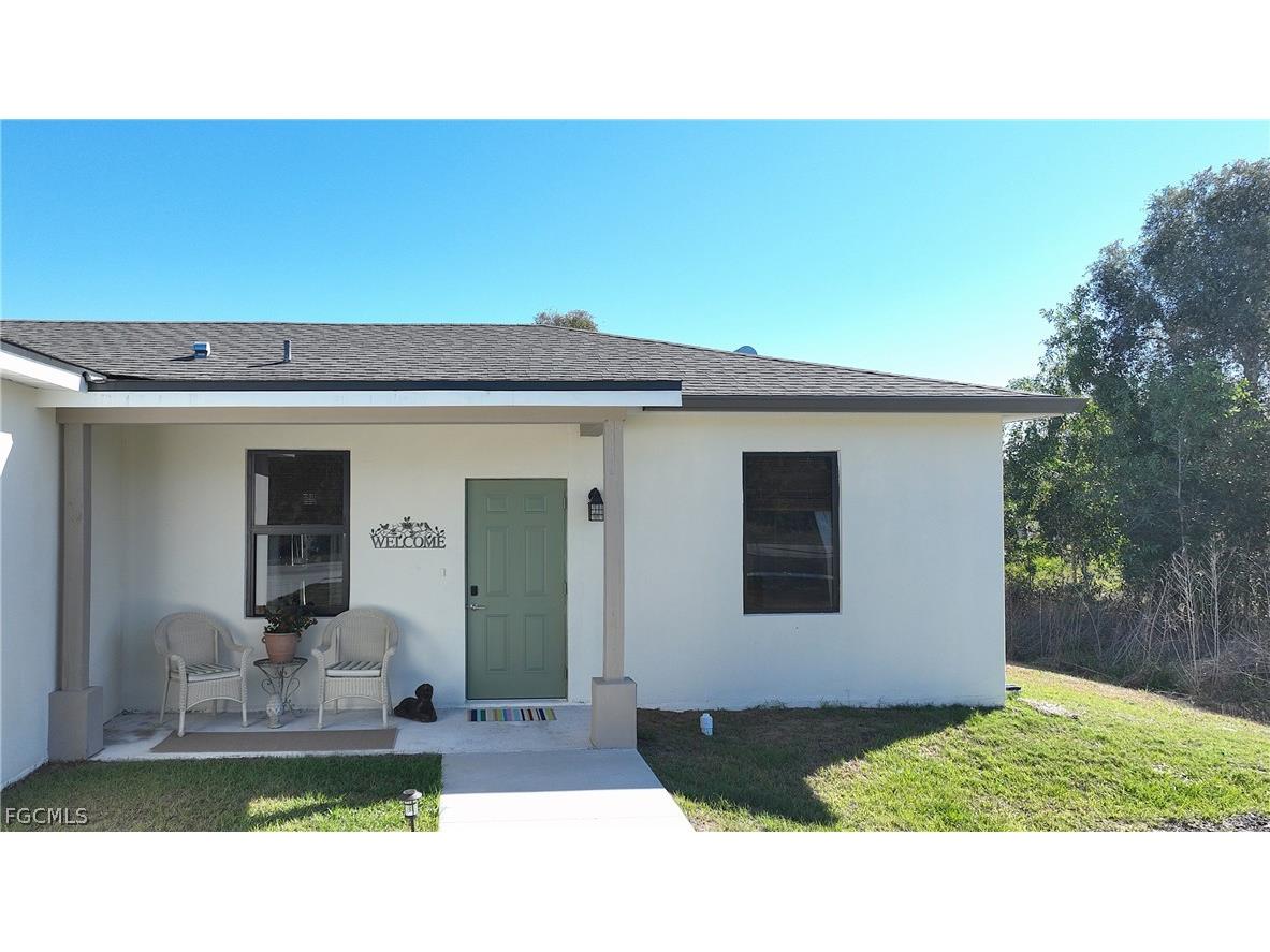 809 Bell Boulevard S Lehigh Acres FL 33974 2026007514 image8