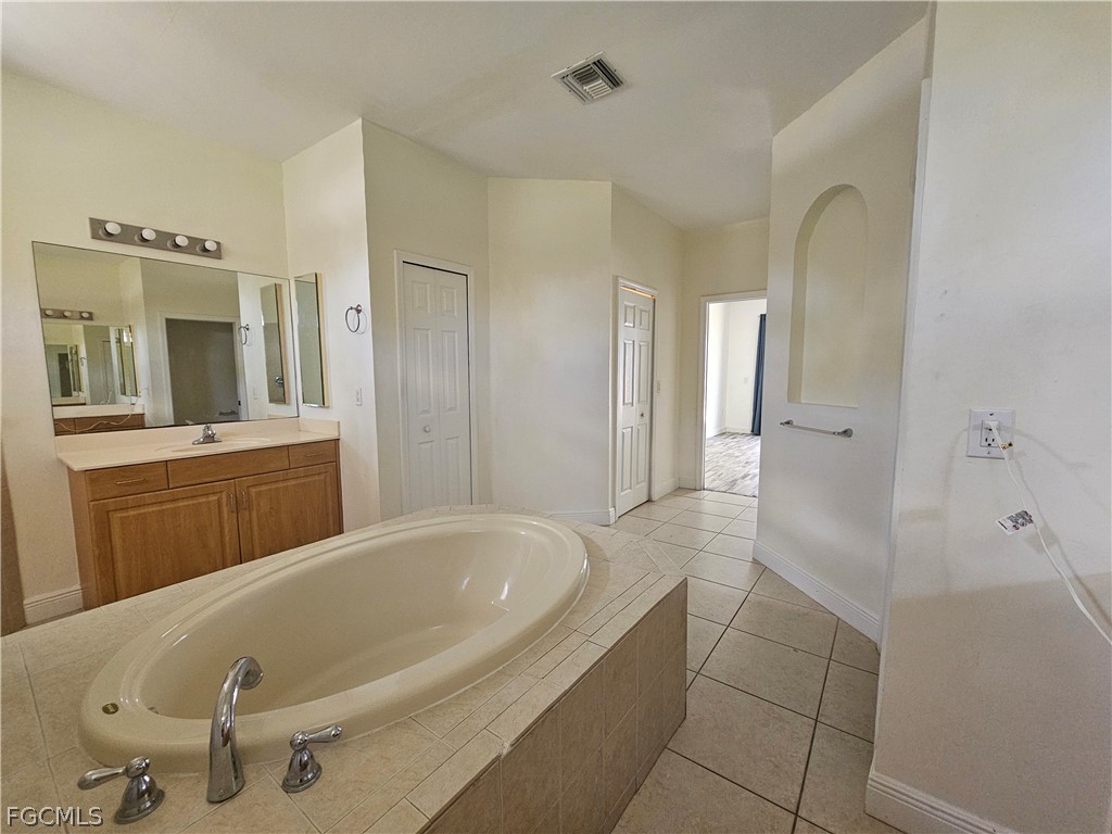809 Lincoln Avenue Lehigh Acres FL 33972 2026010745 image7