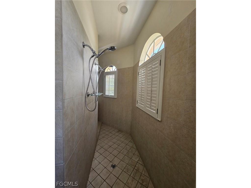 809 Lincoln Avenue Lehigh Acres FL 33972 2026010745 image8