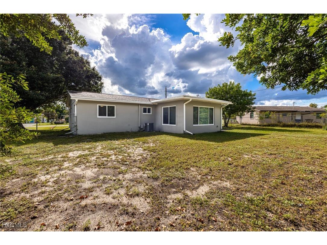809 Palm Boulevard Lehigh Acres FL 33936 2025017409 image29