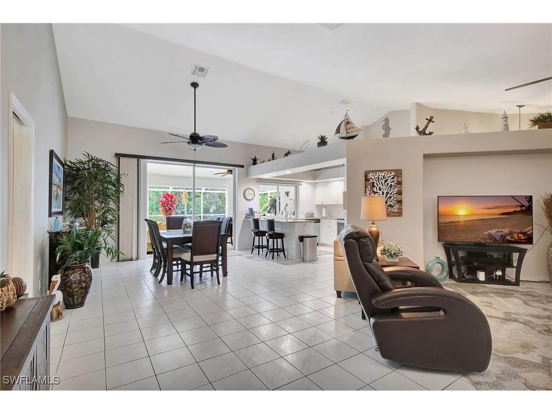 809 Robert Avenue Lehigh Acres FL 33936 225015288 image4