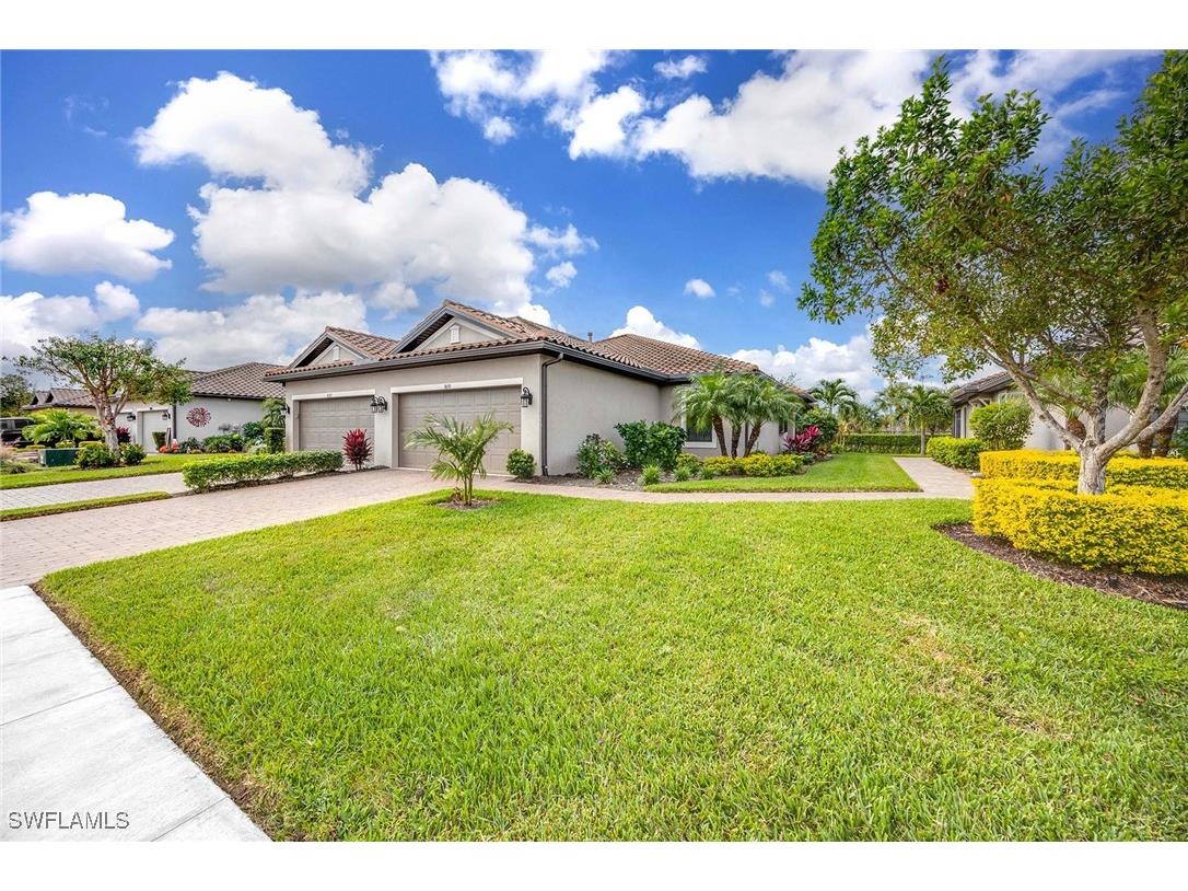 8091 Calle Canovas Street Naples FL 34114 224093283 image1