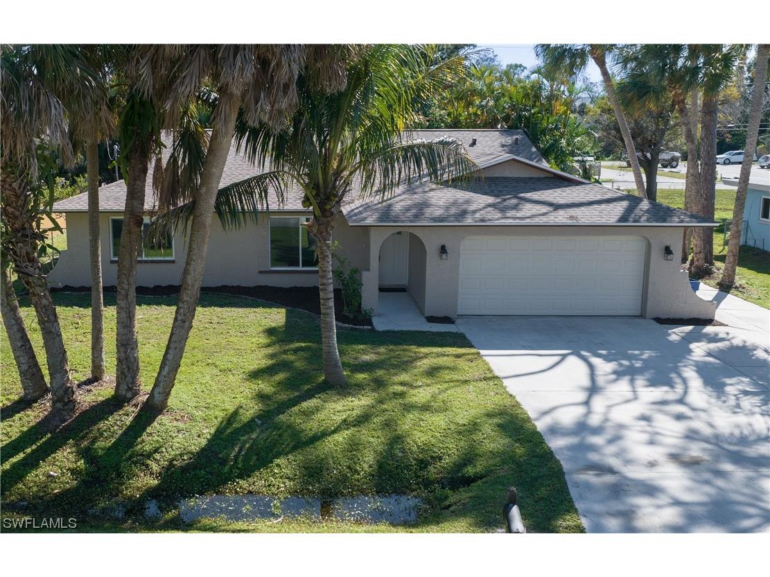 8091 Cleaves Road North Fort Myers FL 33903 224017031 image1