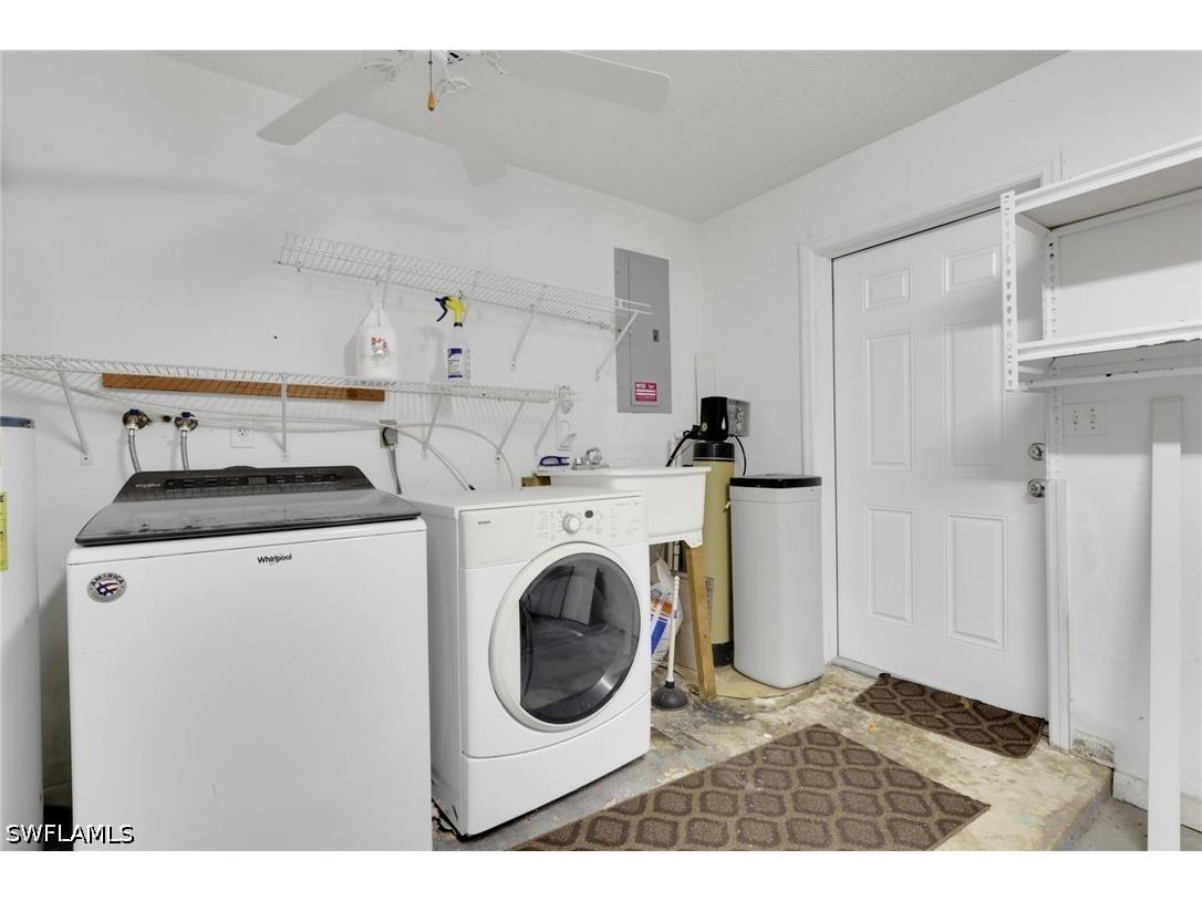 8091 San Carlos Boulevard Fort Myers FL 33967 226017402 image18