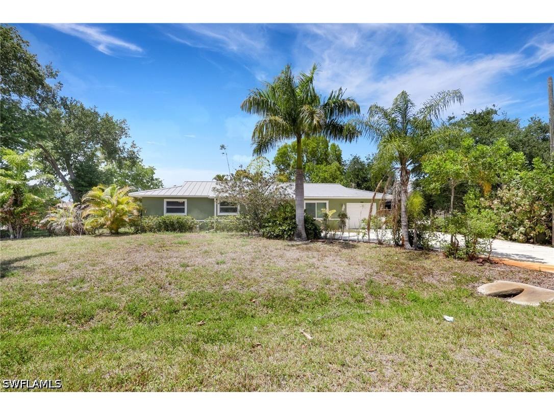 8091 San Carlos Boulevard Fort Myers FL 33967 226017402 image2