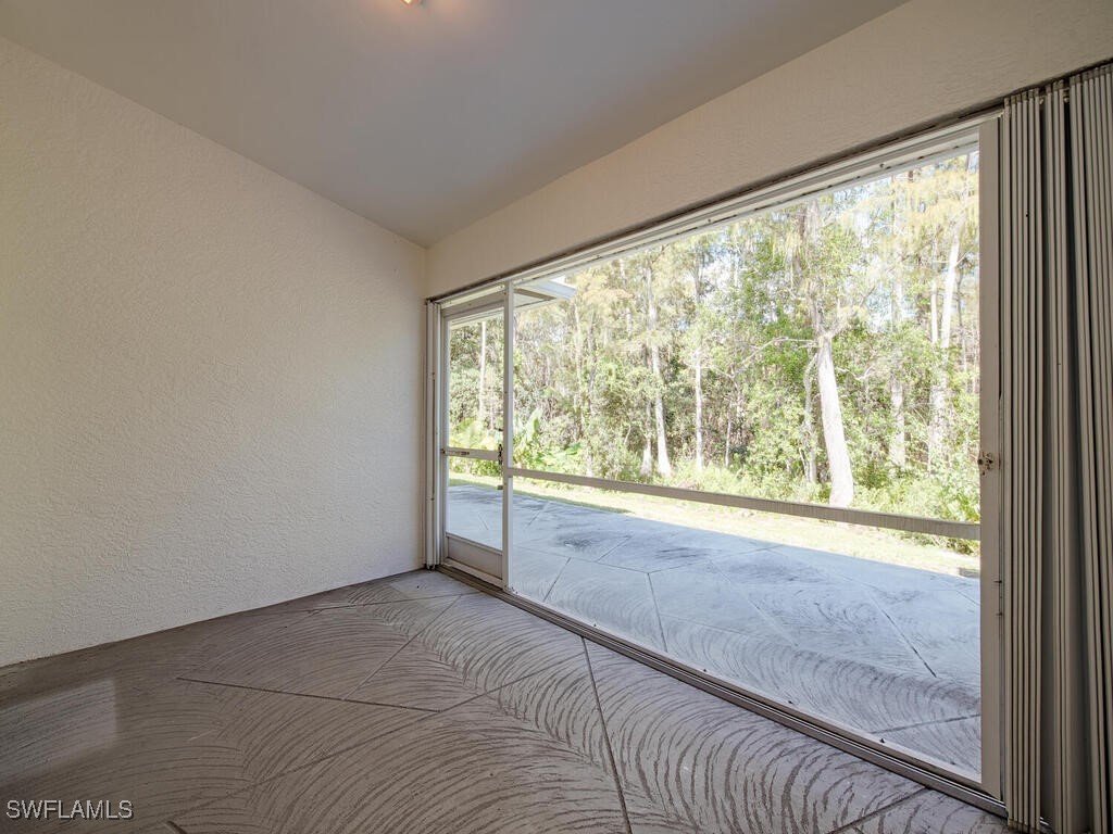 8093 San Vista Circle #2-2L Naples FL 34109 225077244 image12