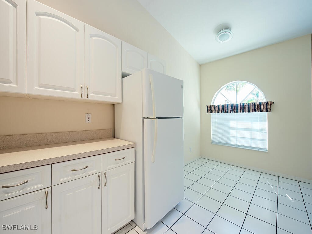 8093 San Vista Circle #2-2L Naples FL 34109 225077244 image3