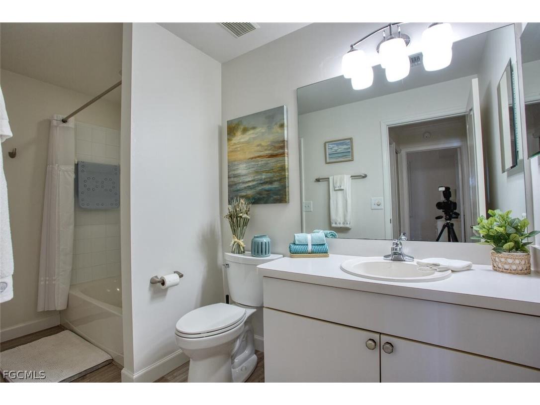 8096 Queen Palm Lane #235 Fort Myers FL 33966 2026008063 image16