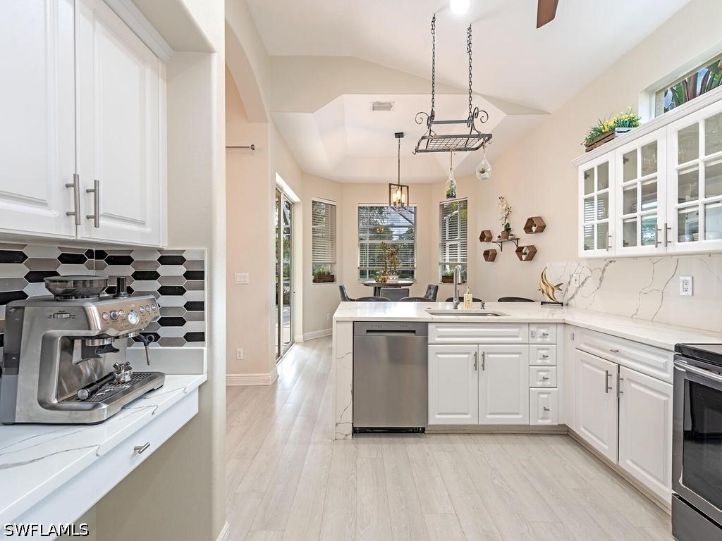 8098 Tauren Court Naples FL 34119 226011051 image6