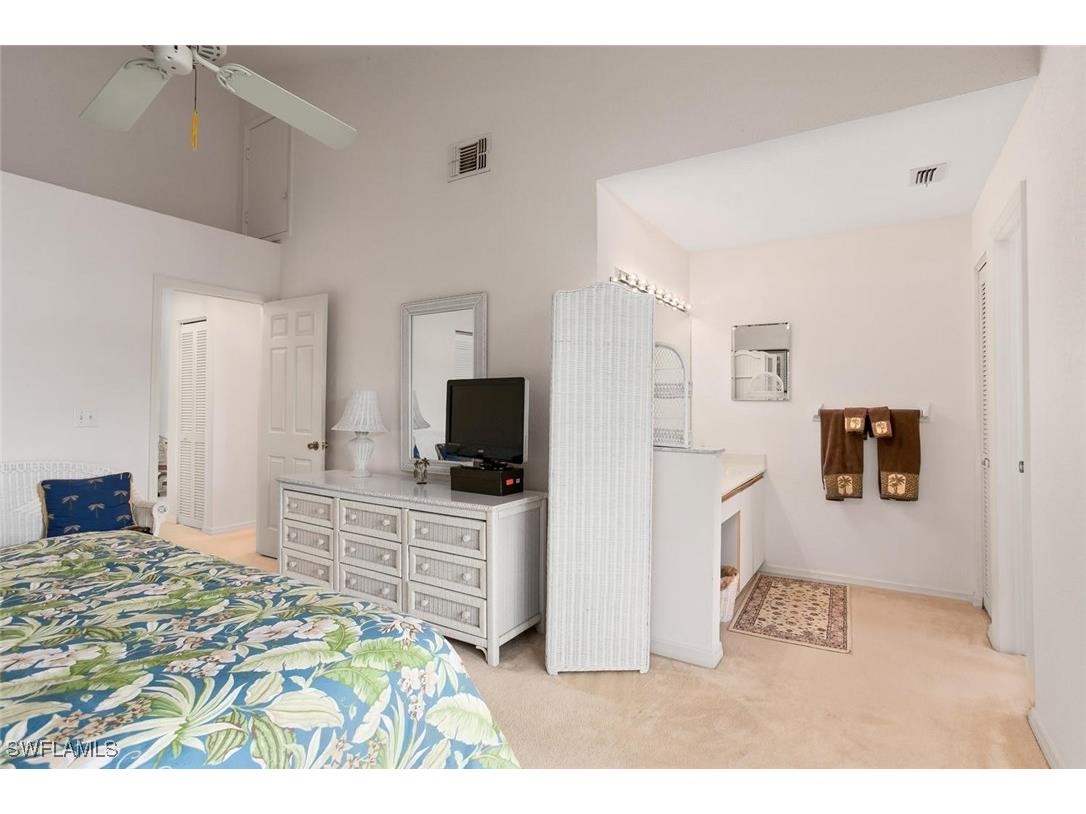 81 Emerald Woods Drive #M8 Naples FL 34108 225061585 image11