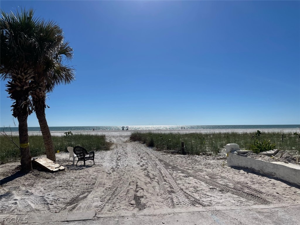 81 Mango Street Fort Myers Beach FL 33931 2026010918 image13
