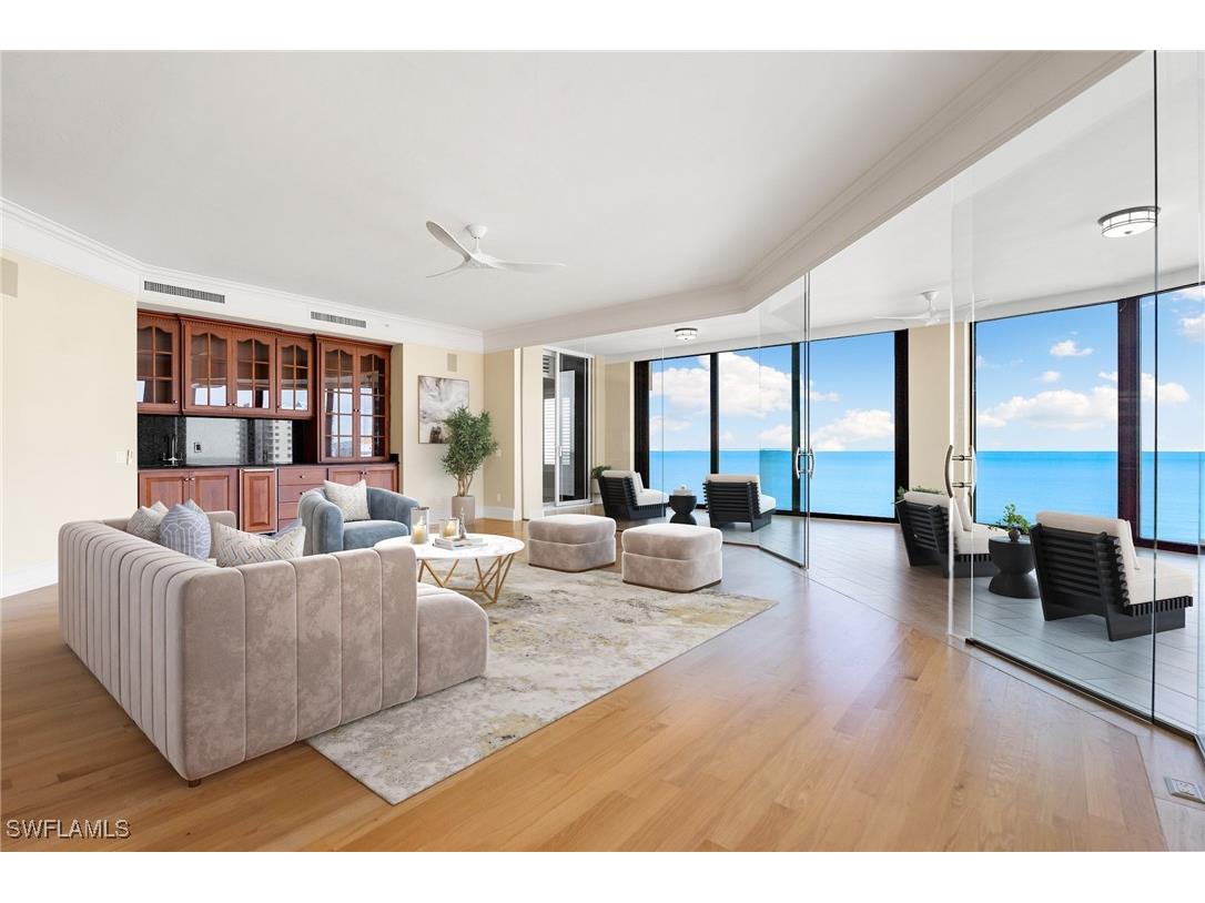 81 Seagate Drive #1103 Naples FL 34103 225080336 image4