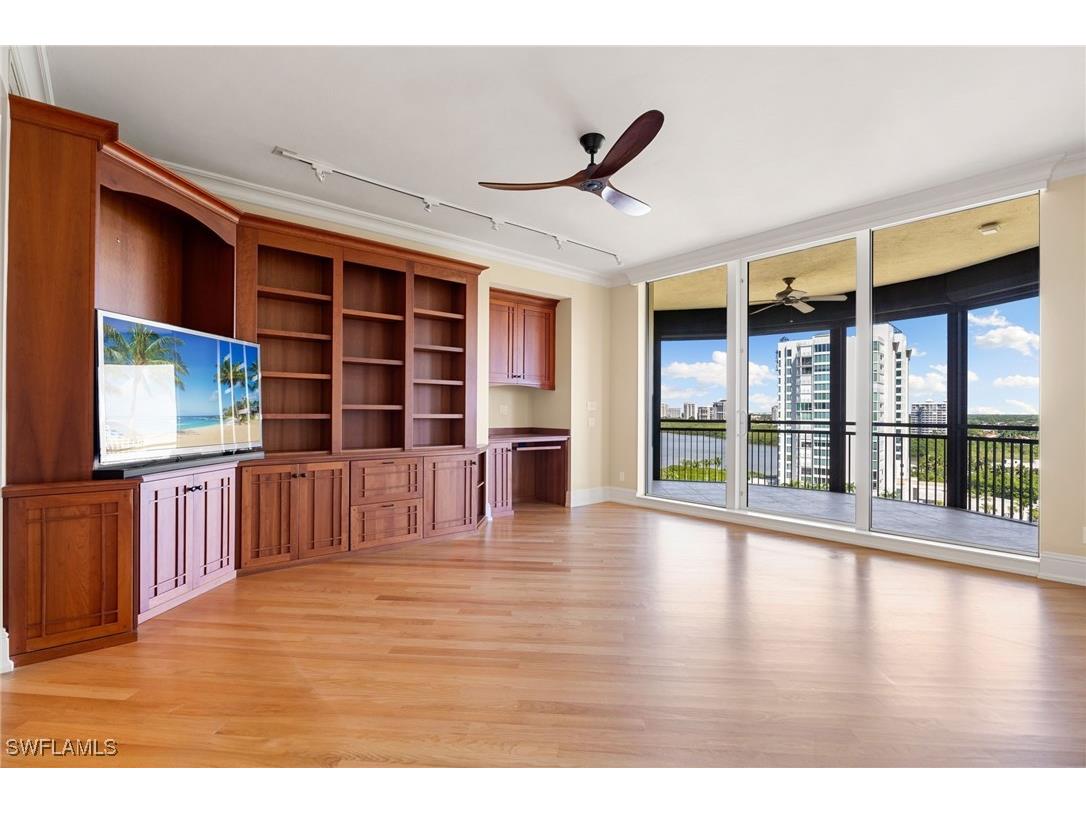 81 Seagate Drive #1103 Naples FL 34103 225080336 image9