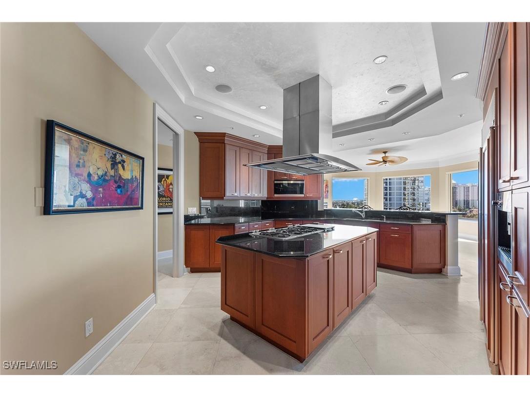 81 Seagate Drive #801 Naples FL 34103 225073171 image22