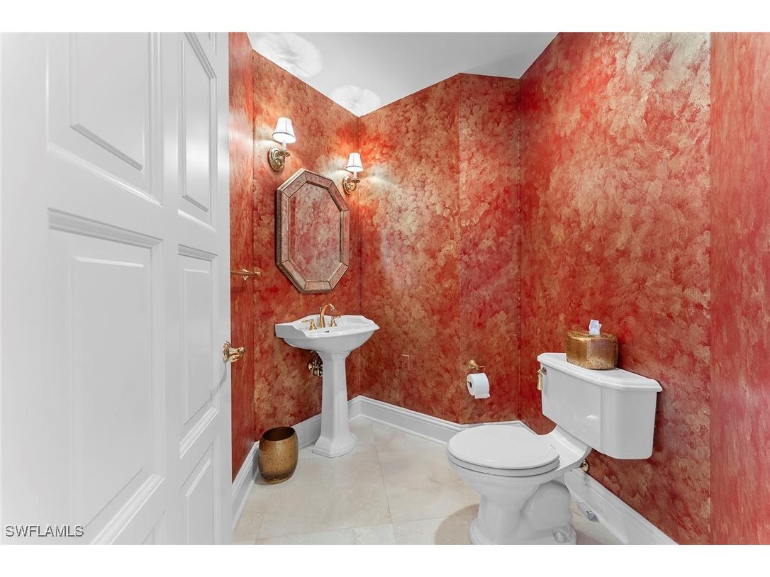 81 Seagate Drive #801 Naples FL 34103 225073171 image27