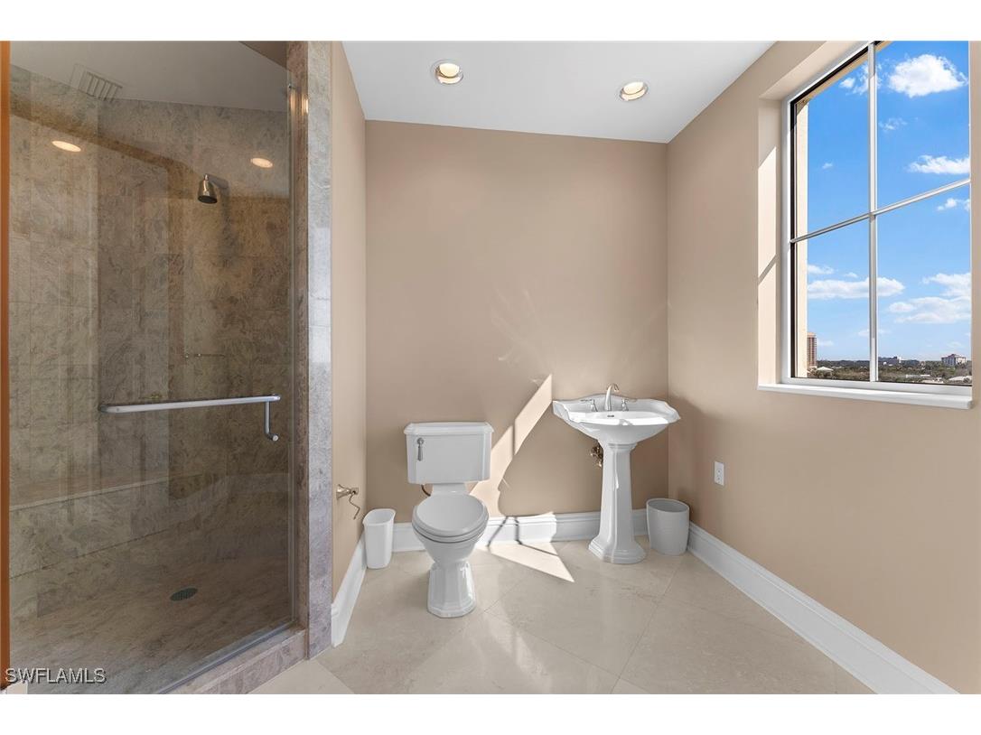 81 Seagate Drive #801 Naples FL 34103 225073171 image31