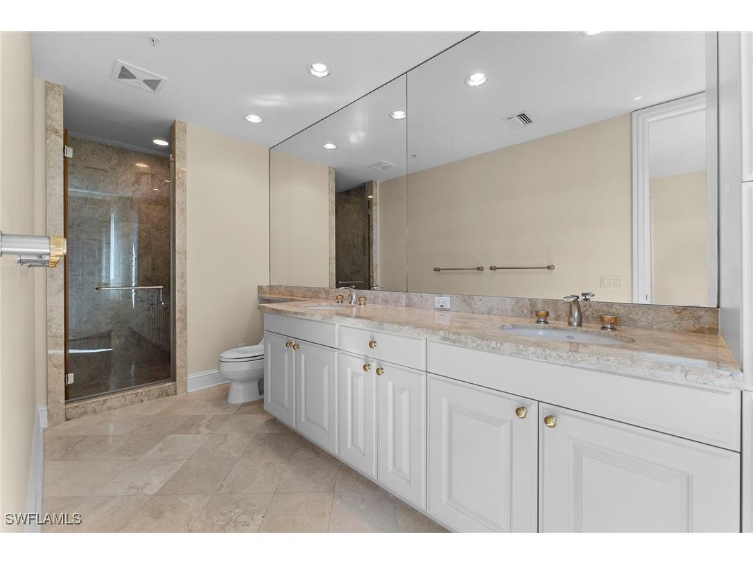 81 Seagate Drive #801 Naples FL 34103 225073171 image34