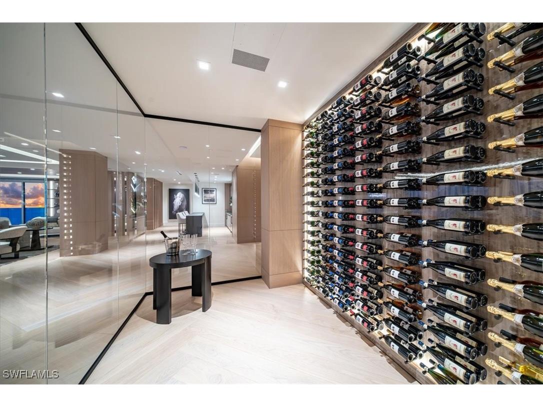 81 Seagate Drive #PH20 Naples FL 34103 225076542 image10