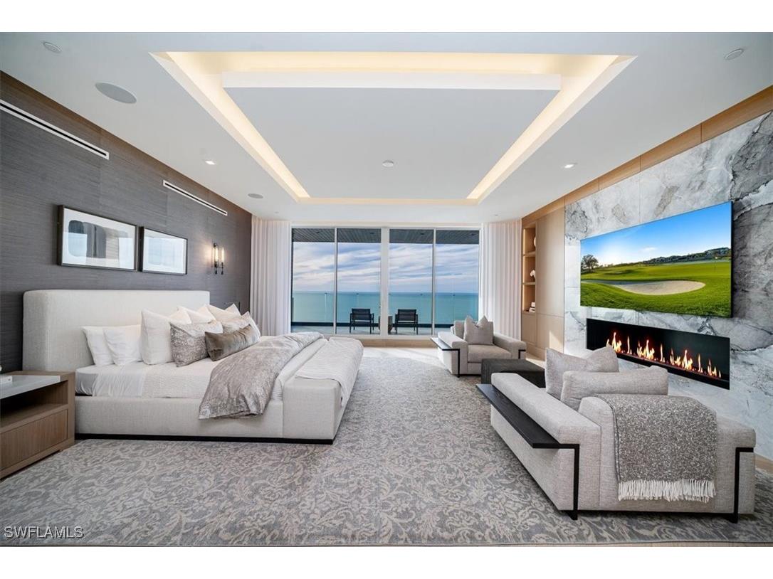 81 Seagate Drive #PH20 Naples FL 34103 225076542 image15