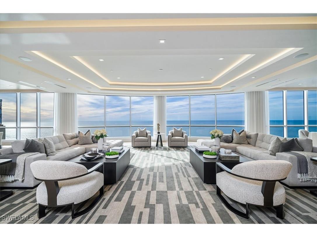 81 Seagate Drive #PH20 Naples FL 34103 225076542 image2