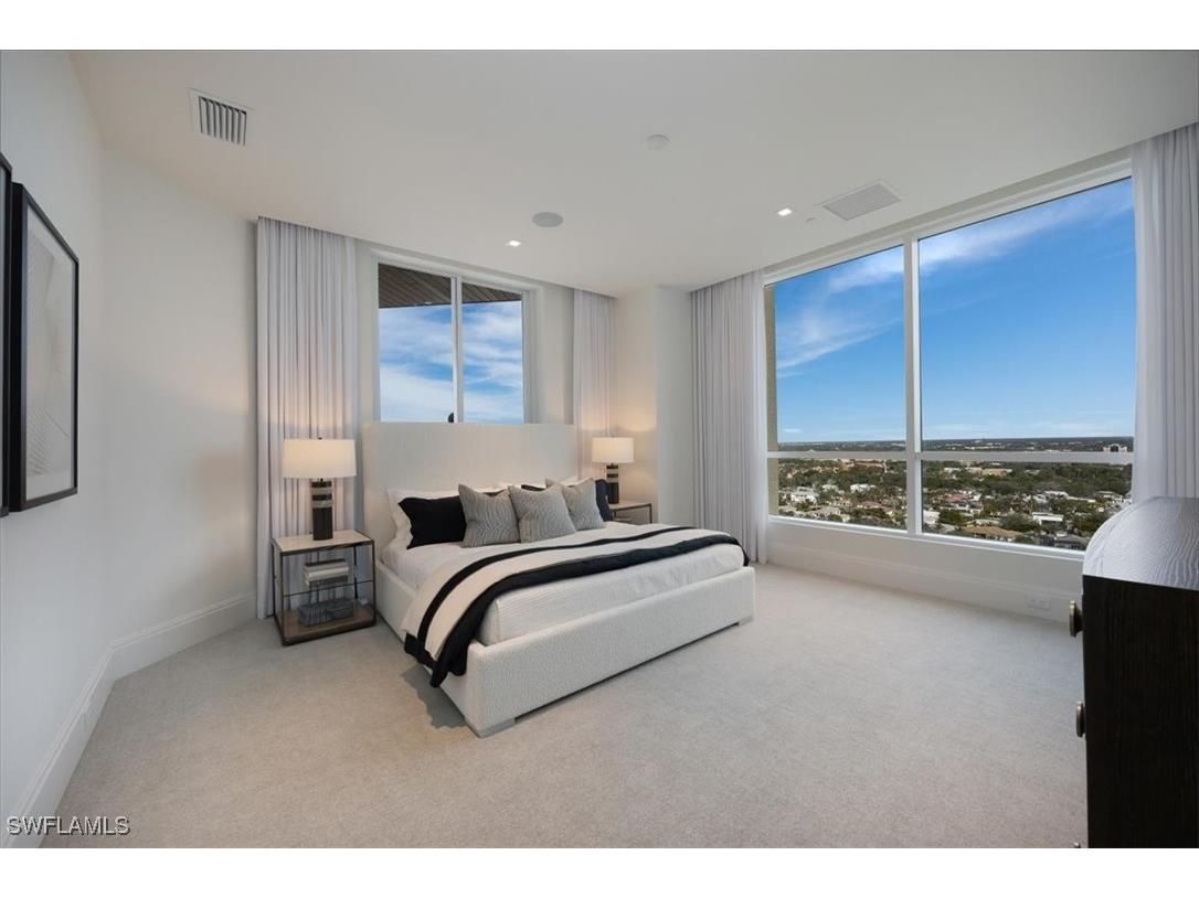 81 Seagate Drive #PH20 Naples FL 34103 225076542 image34