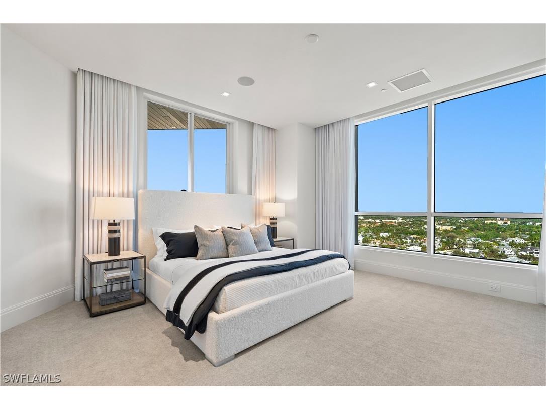 81 Seagate Drive #PH20 Naples FL 34103 226010075 image25