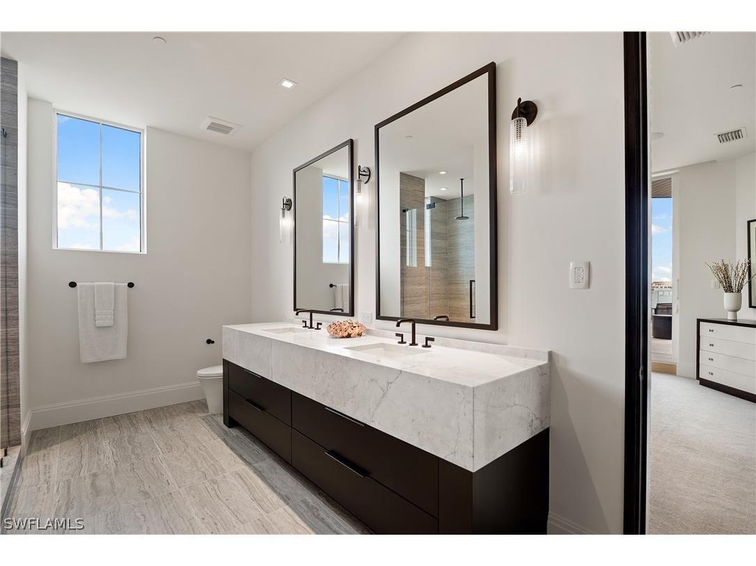 81 Seagate Drive #PH20 Naples FL 34103 226010075 image26